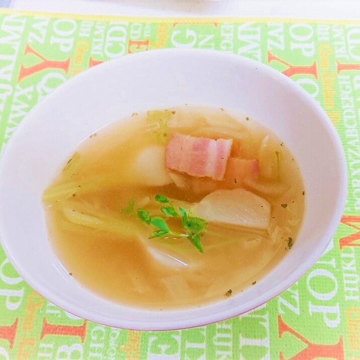 蕪とベーコンのスープ